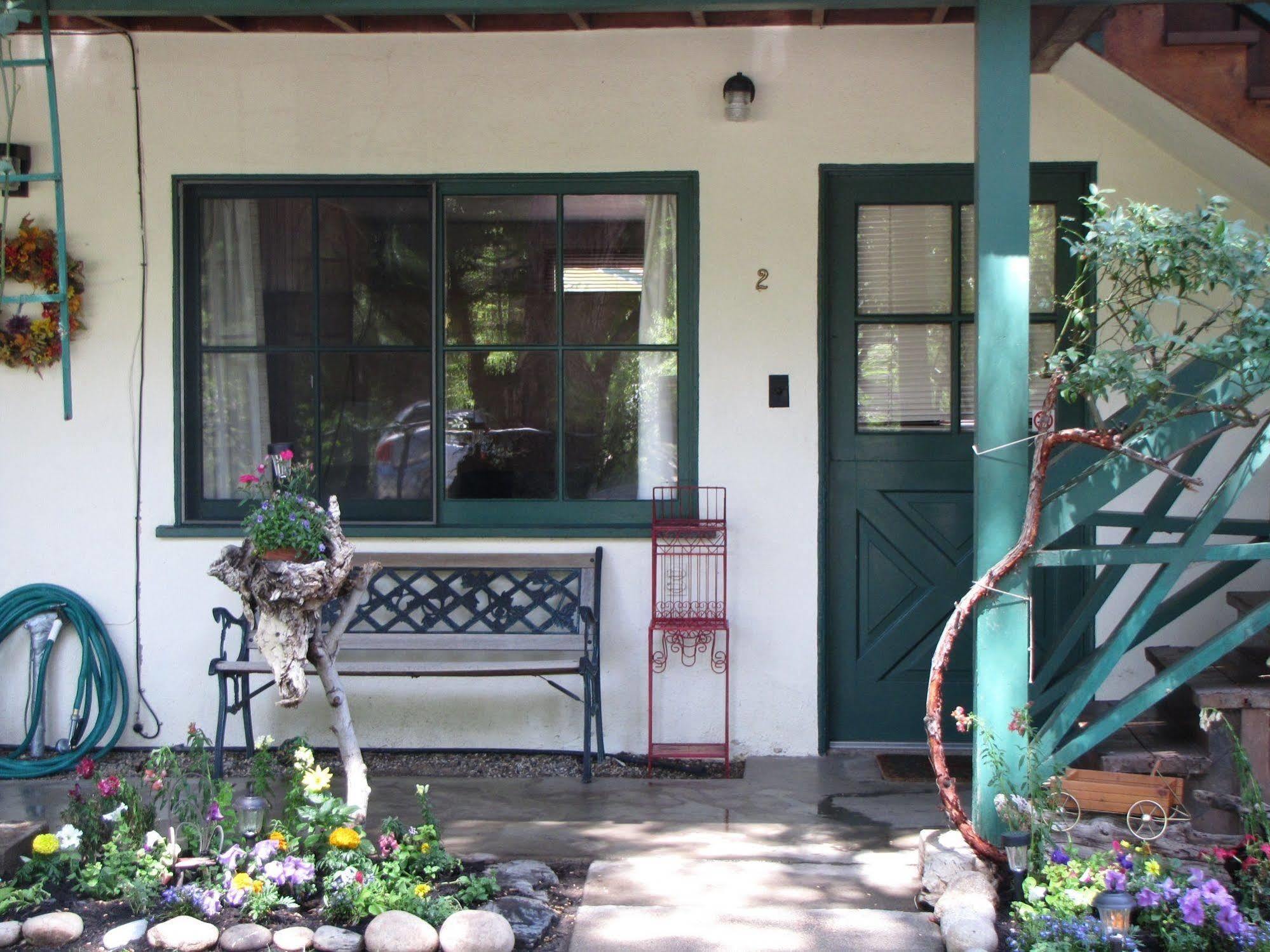 Kern Riverfront Lodge Kernville Eksteriør bilde
